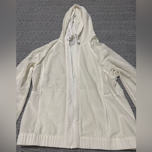 Lululemon Mesh on Mesh Jacket Goldie medium 6 - Picture 6 of 7